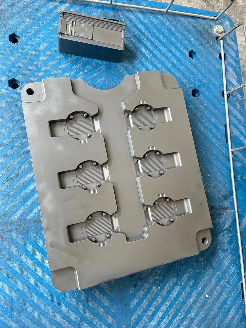 精密模具涂层技术 PVD与TD涂层的应用与优势